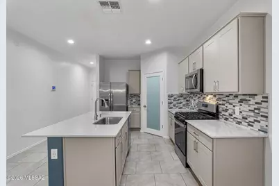 3565 N Kellen Canyon Court, Tucson, AZ 85745 - Photo 3
