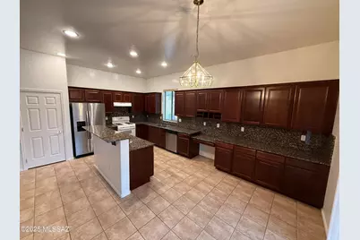 8401 W Calle Sancho Panza, Tucson, AZ 85757 - Photo 11