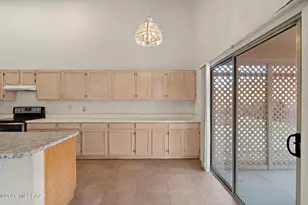 1870 W Hawkridge St, Tucson, AZ 85737 - Photo 11