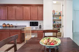 12228 N Golden Mirror Dr, Marana, AZ 85658 - Photo 11