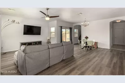 8317 W Canvasback Lane, Tucson, AZ 85757 - Photo 11