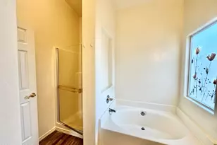 6070 N Panorama Park Dr, Tucson, AZ 85704 - Photo 27