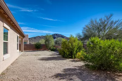 8803 W Saguaro Moon Road, Marana, AZ 85653 - Photo 41