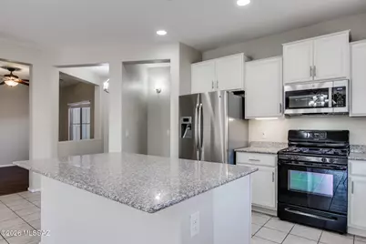 8803 W Saguaro Moon Road, Marana, AZ 85653 - Photo 7