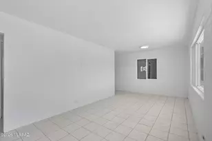 147 E La Castellana Dr, Nogales, AZ 85621 - Photo 5