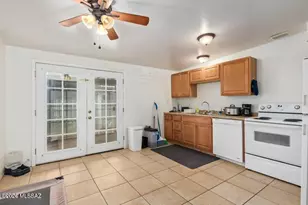 7455 E Desert Spring Dr, Tucson, AZ 85730 - Photo 9