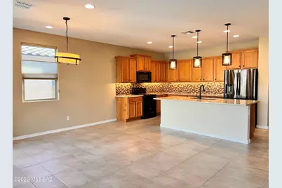 8453 N Van Cleeve Lane, Tucson, AZ 85743 - Photo 5