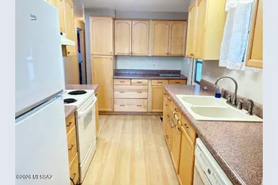 2711 S Box A Way, Tucson, AZ 85713 - Photo 7