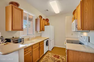 3649 S Calle Rambles, Green Valley, AZ 85614 - Photo 11