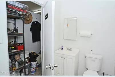 209 Arroyo N, Nogales, AZ 85621 - Photo 27