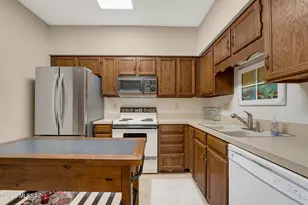 952 W Camino Asturias, Green Valley, AZ 85622 - Photo 11