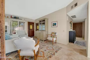 952 W Camino Asturias, Green Valley, AZ 85622 - Photo 7