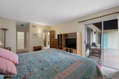 952 W Camino Asturias, Green Valley, AZ 85622 - Photo 13