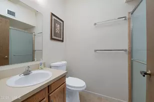 952 W Camino Asturias, Green Valley, AZ 85622 - Photo 15