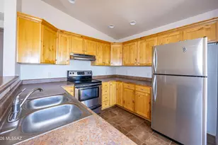 127 N Gila Dr, Tombstone, AZ 85638 - Photo 7