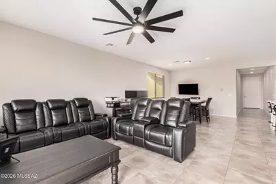 11615 W Boll Bloom Drive, Marana, AZ 85653 - Photo 7