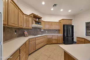 650 E Agave Dr, Tucson, AZ 85704 - Photo 23