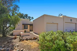 851 W Calle de Emilia, Green Valley, AZ 85614 - Photo 1