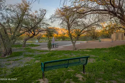 5237 E Woodspring Drive, Tucson, AZ 85712 - Photo 37