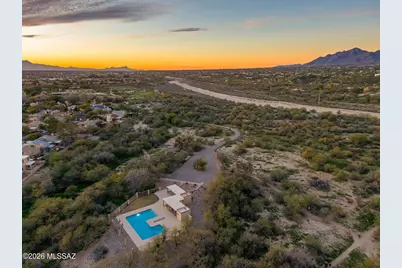 5237 E Woodspring Drive, Tucson, AZ 85712 - Photo 47