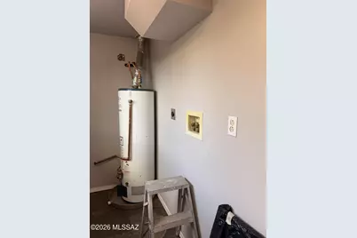 373 W Veterans Boulevard, Tucson, AZ 85713 - Photo 23