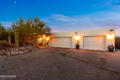 1712 N Coral Bells Drive, Tucson, AZ 85745 - Photo 3