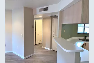 5751 N Kolb Road #28202, Tucson, AZ 85750 - Photo 3