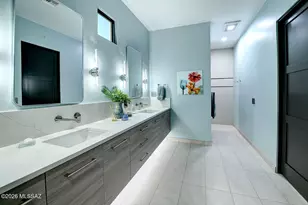 10030 E Sabino Estates Dr, Tucson, AZ 85749 - Photo 15