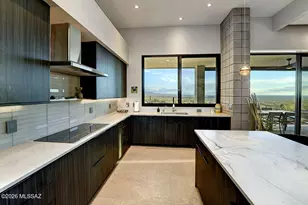 10030 E Sabino Estates Dr, Tucson, AZ 85749 - Photo 7