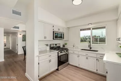 7031 E Baker Street, Tucson, AZ 85710 - Photo 11
