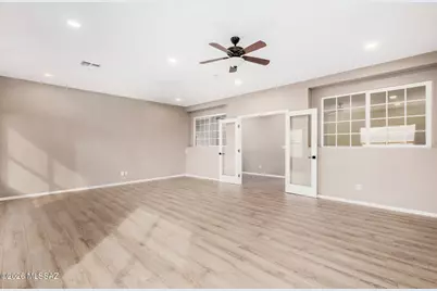 8445 E Ramona Madera Lane, Tucson, AZ 85747 - Photo 9