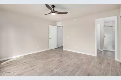 9910 E Gray Hawk Drive, Tucson, AZ 85730 - Photo 17