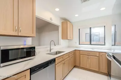 3263 W Avior Drive, Tucson, AZ 85742 - Photo 13