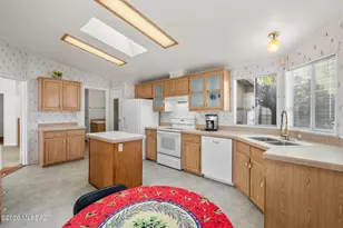 6254 E Rough Rock Dr, Tucson, AZ 85756 - Photo 13