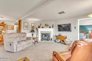 6084 W Rafter Cir St, Tucson, AZ 85713 - Photo 13