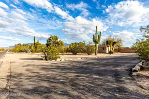 10360 E Glenn St, Tucson, AZ 85749 - Photo 17