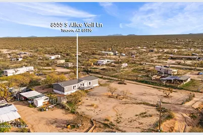 8555 S Alice Vail Lane, Tucson, AZ 85736 - Photo 9
