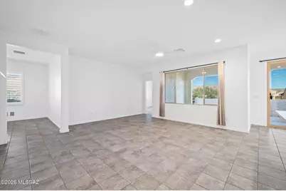 1427 E Blue Granite Drive, Green Valley, AZ 85614 - Photo 3