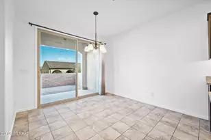 1427 E Blue Granite Dr, Green Valley, AZ 85614 - Photo 7