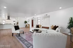 10972 E Oakwood Dr, Tucson, AZ 85749 - Photo 11