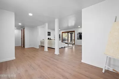 10972 E Oakwood Drive, Tucson, AZ 85749 - Photo 7