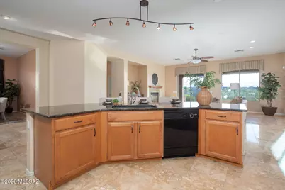 12616 N Gentle Rain Drive, Marana, AZ 85658 - Photo 9