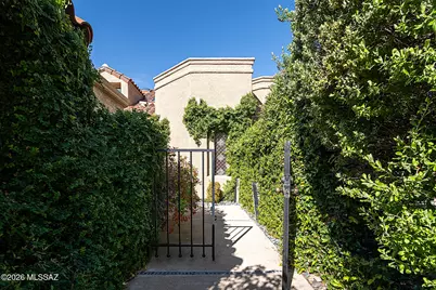 6079 N Golden Eagle Drive, Tucson, AZ 85750 - Photo 3