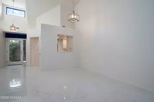 6079 N Golden Eagle Dr, Tucson, AZ 85750 - Photo 9