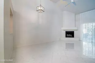 6079 N Golden Eagle Dr, Tucson, AZ 85750 - Photo 11