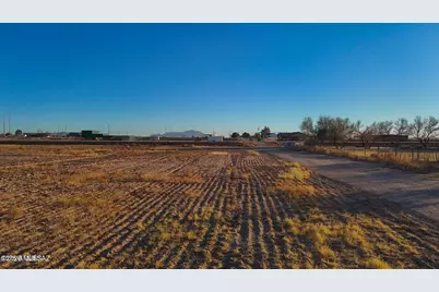 4284 Becker Lane, Coolidge, AZ 85128 - Photo 9