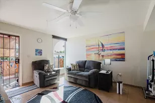 348 S Paseo Madera, Green Valley, AZ 85614 - Photo 3