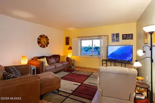 1264 W Camino Lucientes, Green Valley, AZ 85622 - Photo 3