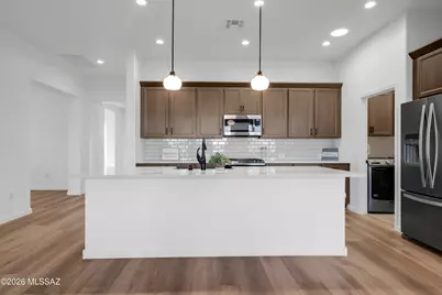 39474 S Summerwood Drive, Saddlebrooke, AZ 85739 - Photo 9