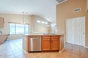 38192 S Arroyo Way, Saddlebrooke, AZ 85739 - Photo 11
